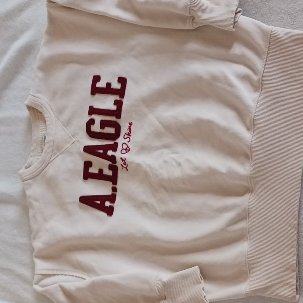American eagle crewneck